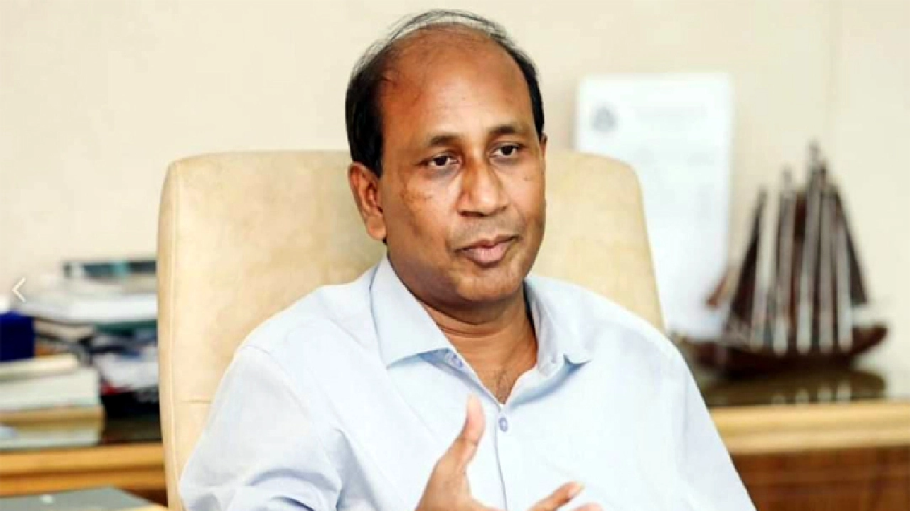 পুলিশের স্পেশাল ব্রাঞ্চের (এসবি) প্রধান ও অতিরিক্ত আইজিপি মনিরুল ইসলাম। ছবি: সংগৃহীত