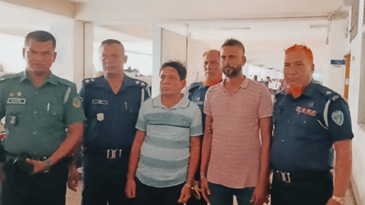 কবিরাজ সুলাল হত্যা মামলার আসামিরা। ছবি : কালবেলা