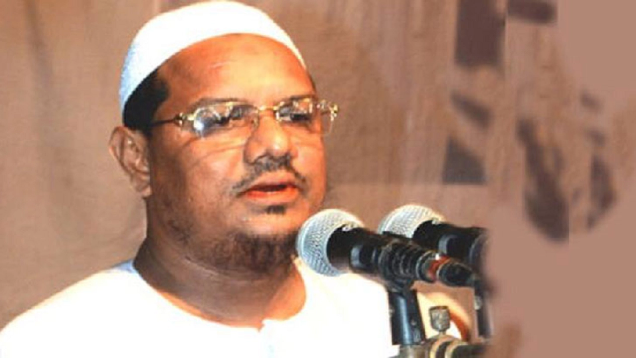 চরমোনাই পীর মুফতি সৈয়দ মুহাম্মদ রেজাউল করীম। ছবি : সংগৃহীত
