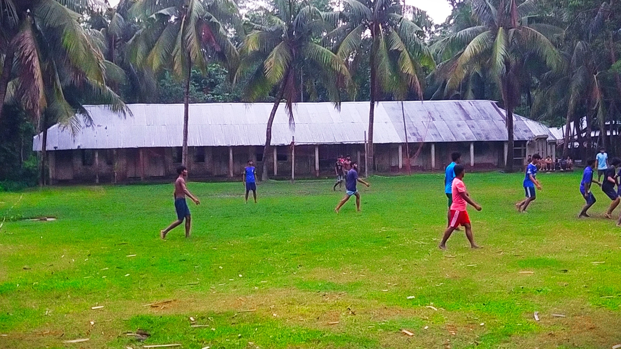 ছৈলাবুনিয়া রামস্মরণ নিম্ন মাধ্যমিক বিদ্যালয়। ছবি : কালবেলা
