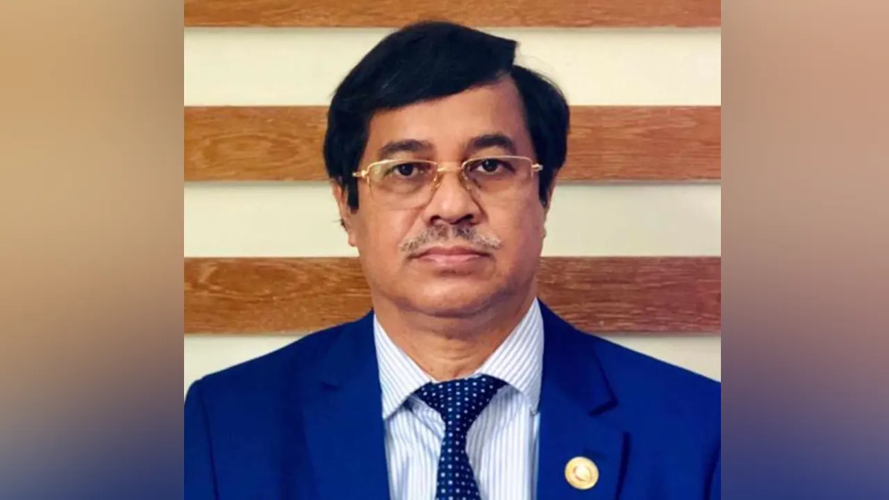 নবনির্বাচিত সভাপতি অধ্যাপক ডা. মোহাম্মদ হোসেন। ছবি : সংগৃহীত