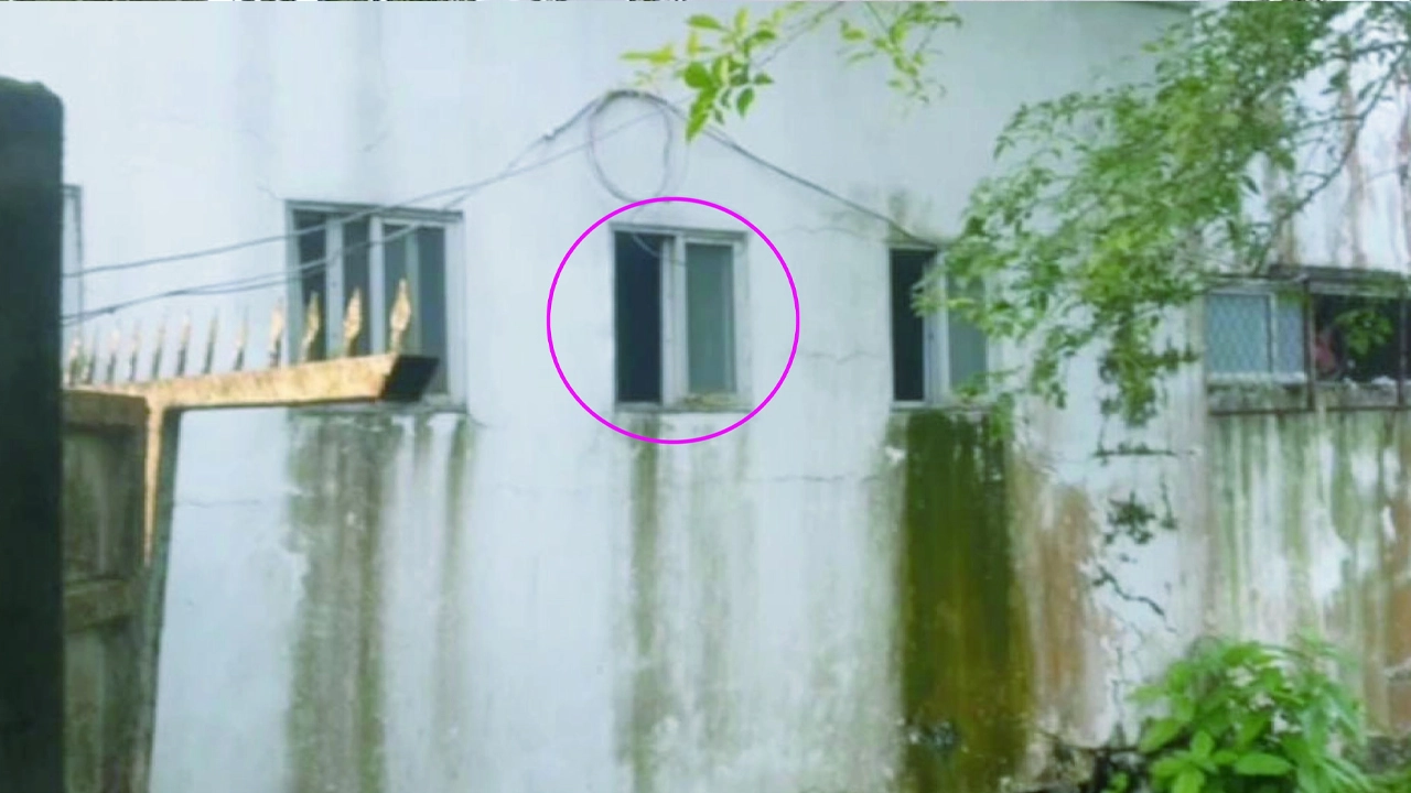 টয়লেটের ভেন্টিলেটর ভেঙে পালিয়েছে কিশোর জাহিদ হাসান। ছবি : কালবেলা