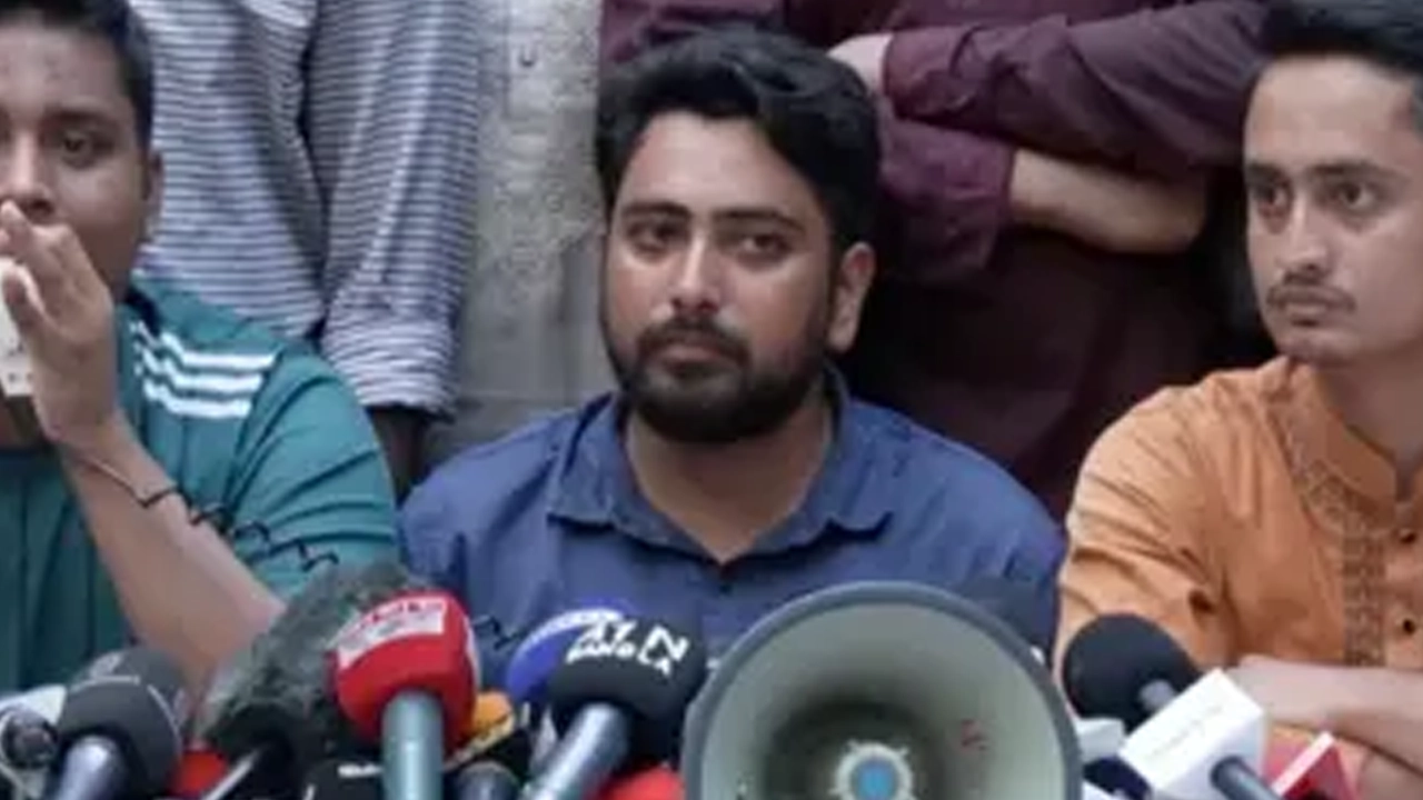 বৈষম্যবিরোধী ছাত্র আন্দোলনের সমন্বয়ক নাহিদ ইসলাম। ছবি : সংগৃহীত