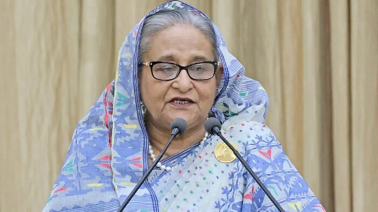 প্রধানমন্ত্রী শেখ হাসিনা। পুরোনো ছবি
