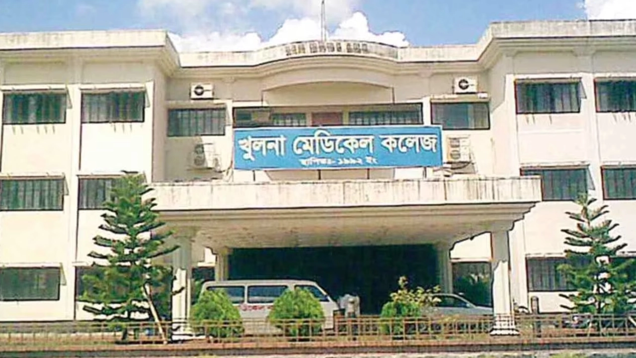 খুলনা মেডিকেল কলেজ হাসপাতাল। ছবি : সংগৃহীত