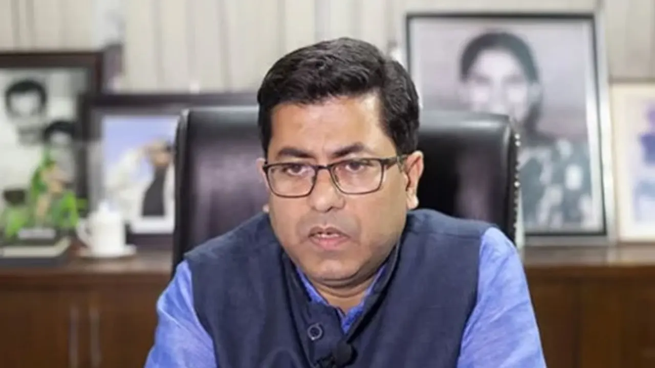 মেয়র ব্যারিস্টার শেখ ফজলে নূর তাপস। পুরোনো ছবি