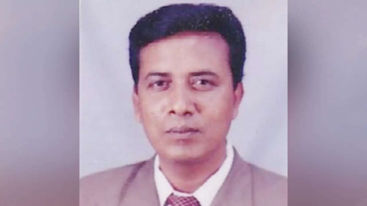 গ্রেপ্তার বিএনপি নেতা আসাদুজ্জামান বাবলু। ছবি : সংগৃহীত