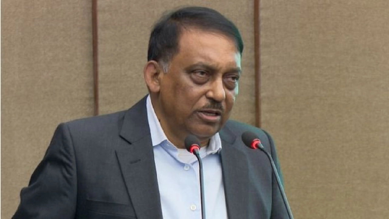 স্বরাষ্ট্রমন্ত্রী আসাদুজ্জামান খান কামাল। পুরোনো ছবি