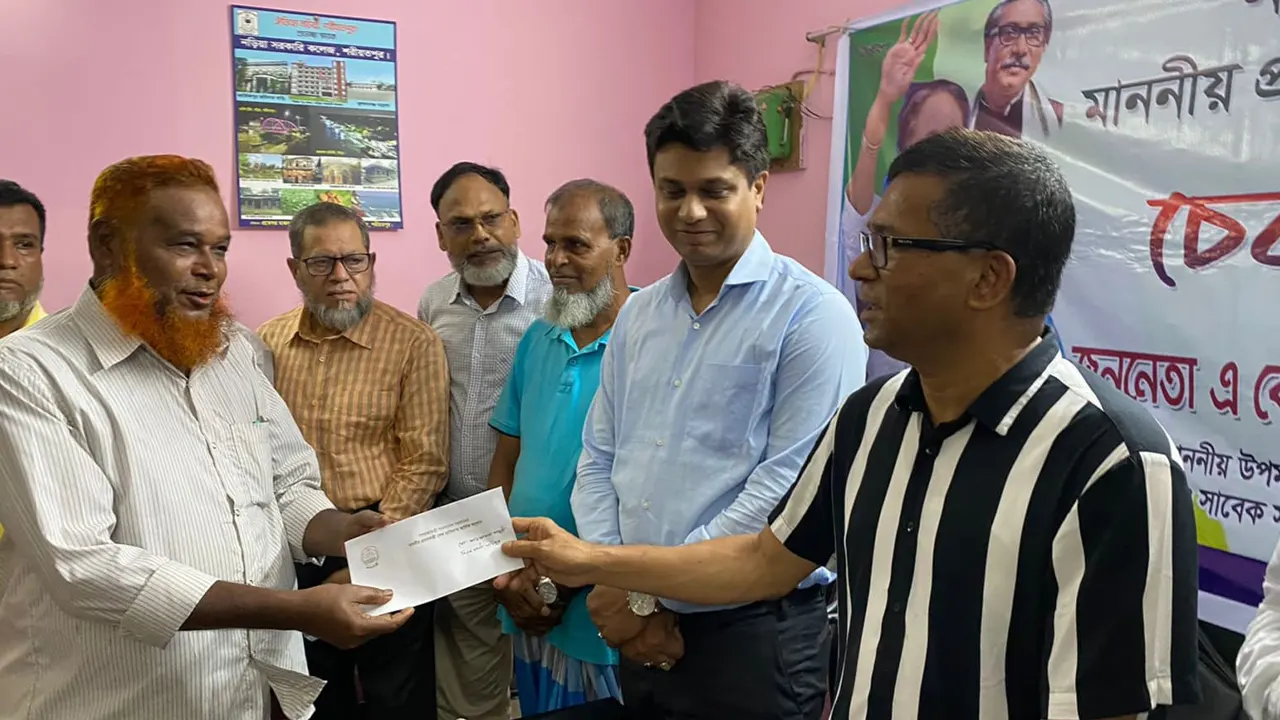 শরীয়তপুর-২ আসনের সংসদ সদস্য ও সাবেক পানিসম্পদ উপমন্ত্রী এ কে এম এনামুল হক শামীম। ছবি : কালবেলা