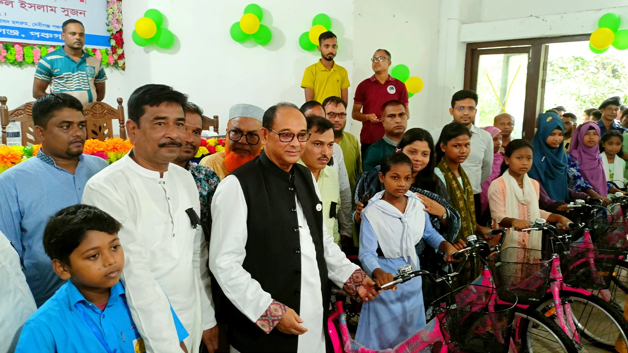 পঞ্চগড়-২ আসনের সংসদ সদস্য মো. নূরুল ইসলাম সুজন। ছবি : কালবেলা