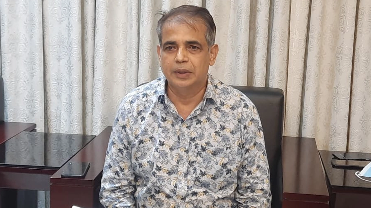 পুলিশ মহাপরিদর্শককে অব্যাহতি