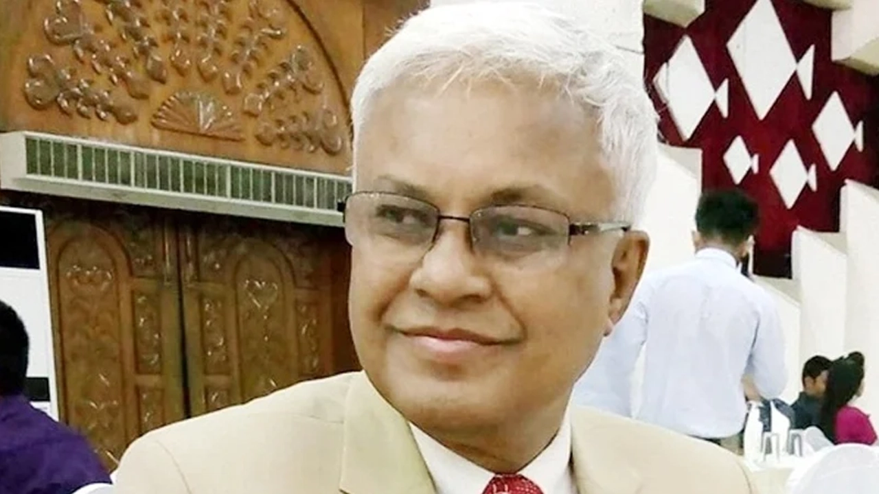 অতিরিক্ত অ্যাটর্নি জেনারেল এস এম মুনীর। ছবি : সংগৃহীত