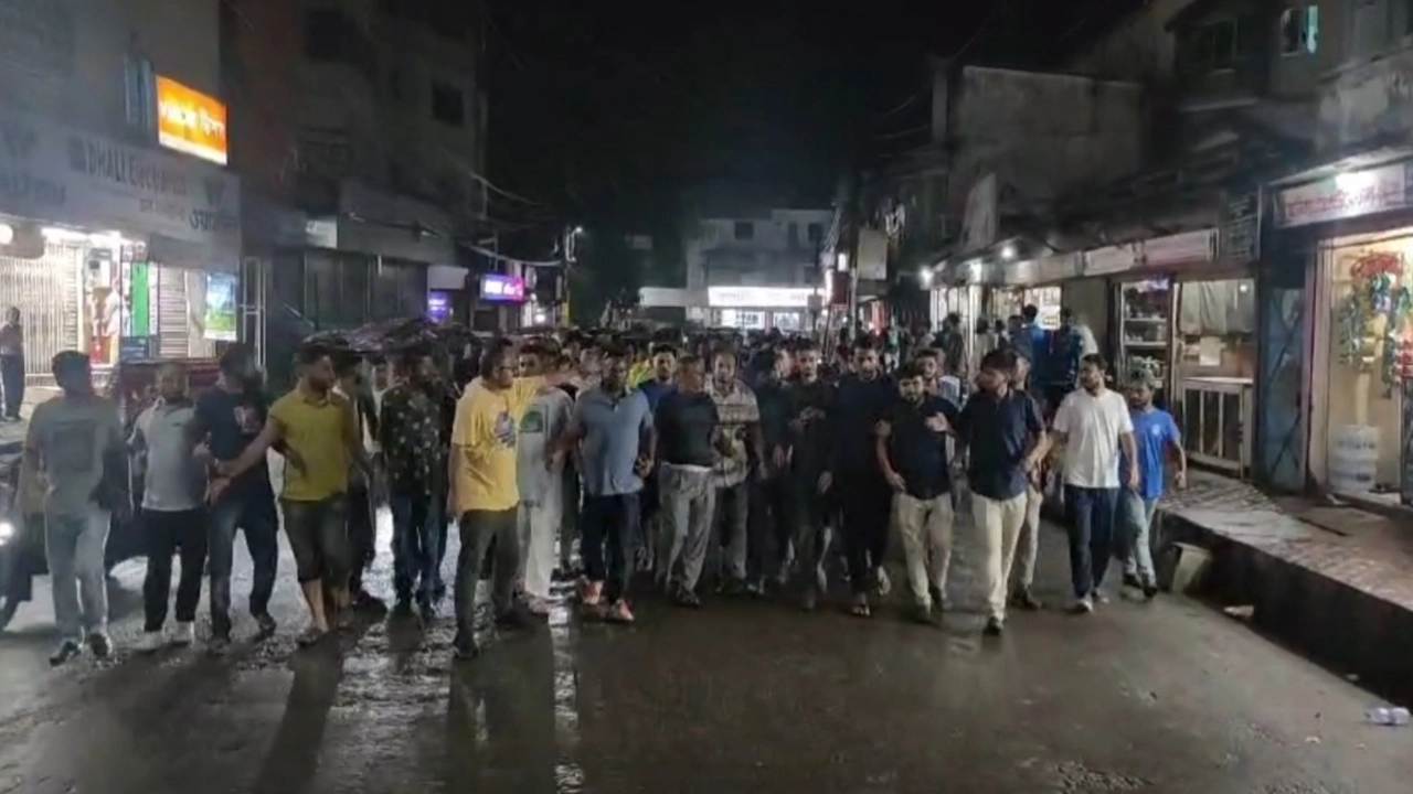 মুন্সীগঞ্জে স্বরাষ্ট্র উপদেষ্টার পদত্যাগের দাবিতে মিছিল। ছবি : কালবেলা