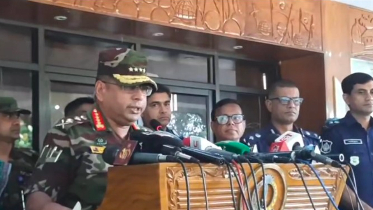 বাংলাদেশ সেনাবাহিনীপ্রধান জেনারেল ওয়াকার-উজ-জামান। ছবি : কালবেলা