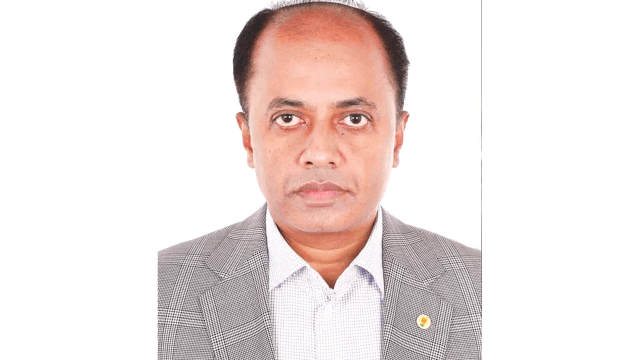 দক্ষিণ সিটি করপোরেশনের প্রধান প্রকৌশলী আশিকুর রহমান। ছবি : কালবেলা