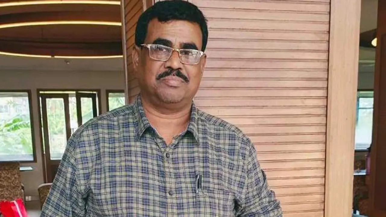 ডেমোক্রেটিক লীগের সাধারণ সম্পাদক খোকন চন্দ্র দাস। ছবি : কালবেলা