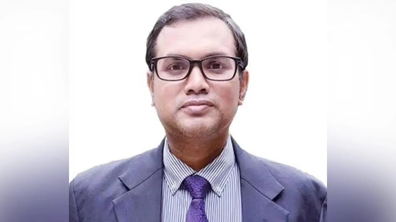 বরিশাল বিশ্ববিদ্যালয়ের উপাচার্য অধ্যাপক ড. মোহাম্মদ বদরুজ্জামান ভূঁইয়া। ছবি : সংগৃহীত