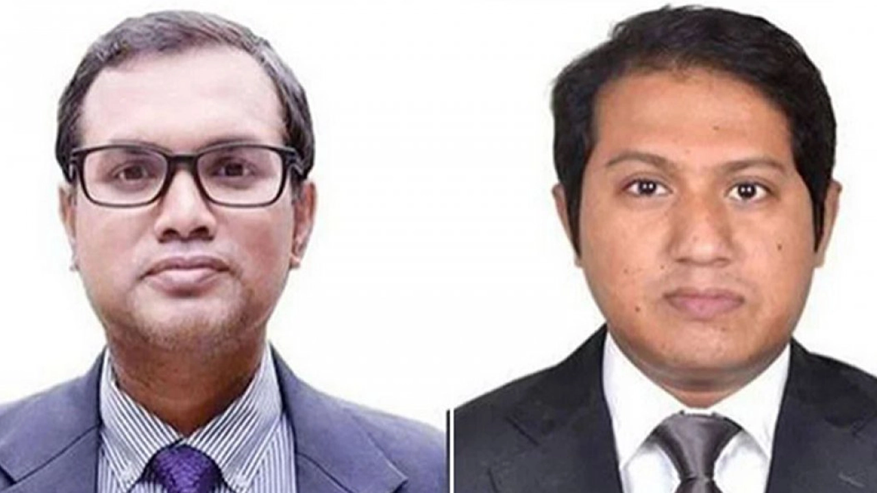 ববি উপাচার্য অধ্যাপক ড. মোহাম্মদ বদরুজ্জামান ভূইয়া ও প্রক্টর ড. মো. আব্দুল কাইউম। ছবি : কালবেলা