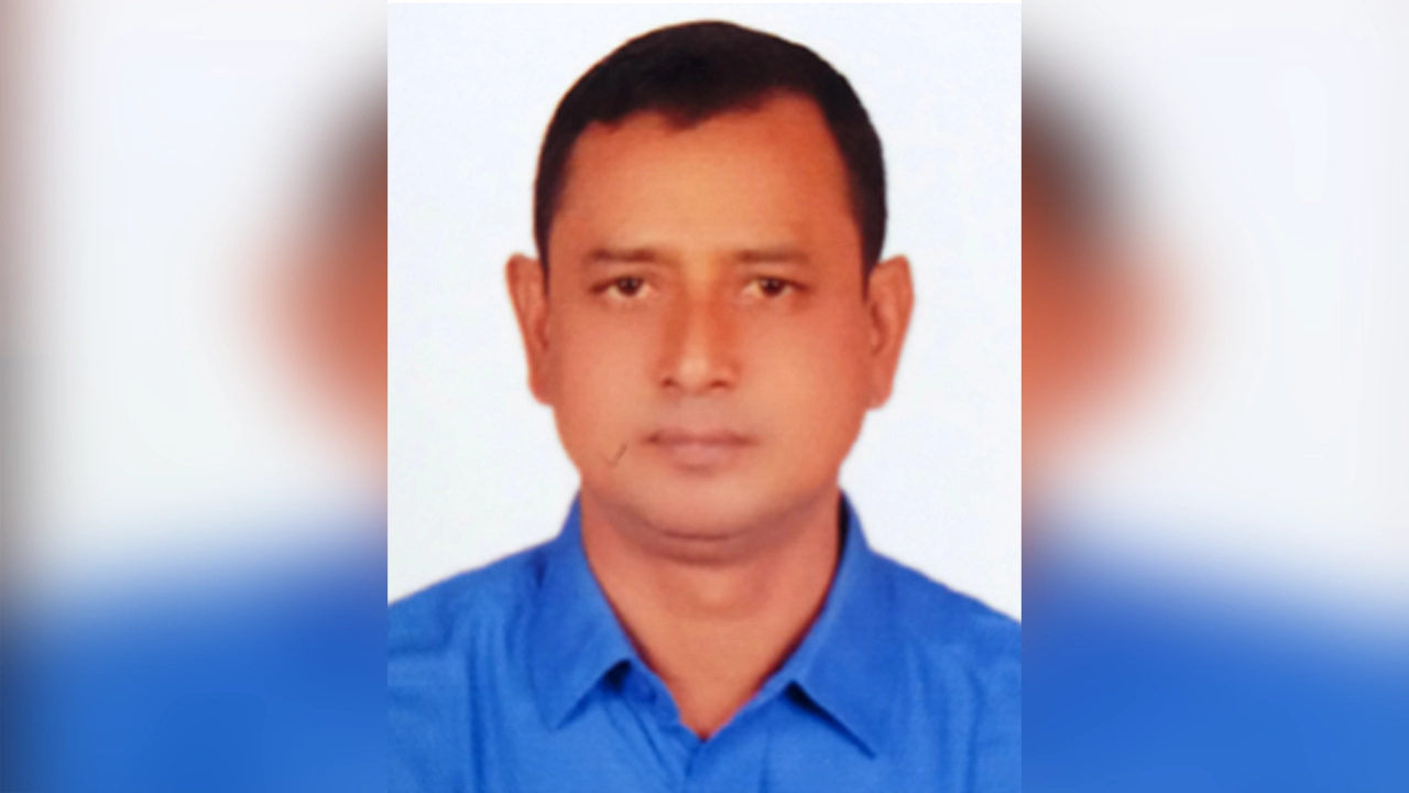 সদ্য নিয়োগপ্রাপ্ত প্রধান শিক্ষক শফিকুল ইসলাম। ছবি : কালবেলা