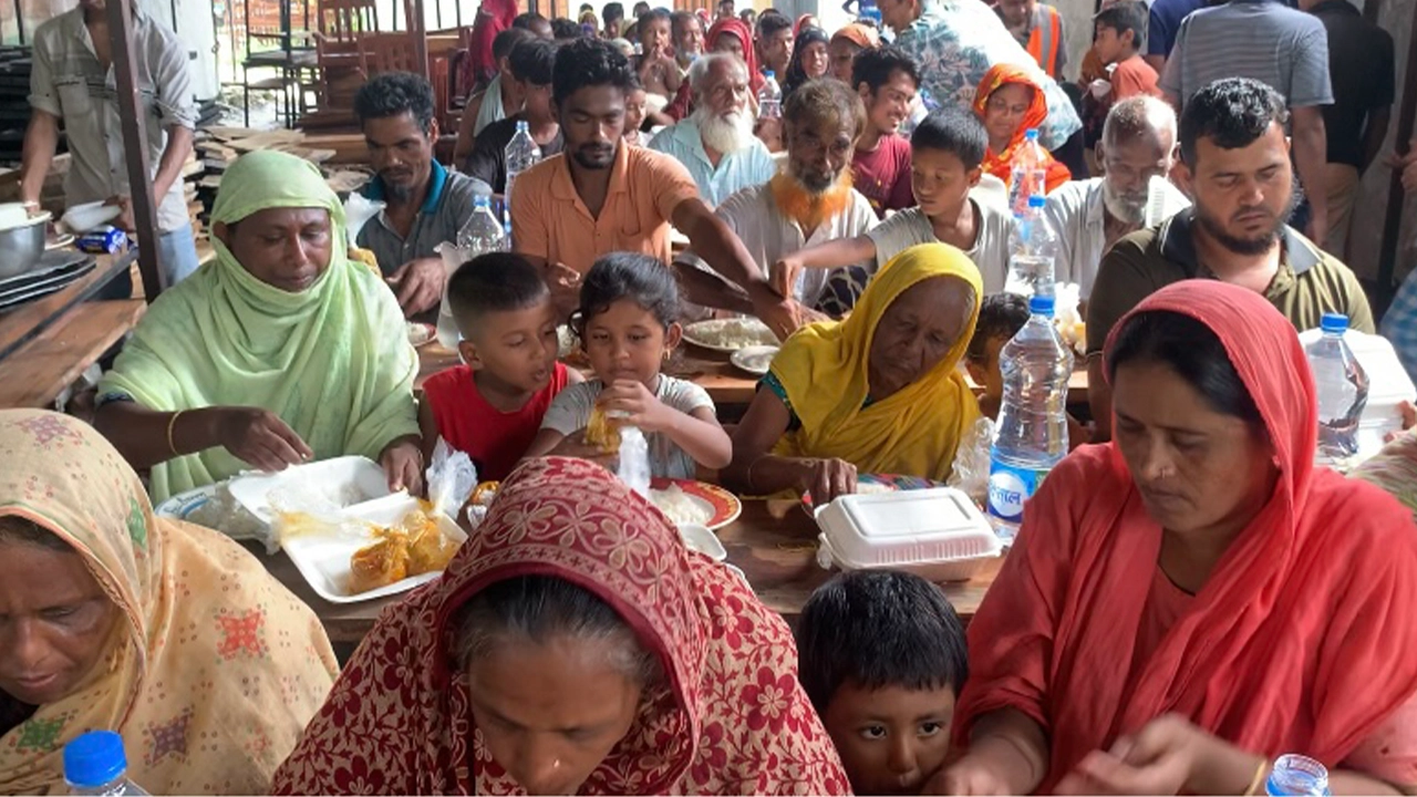 মেজবানির আয়োজন করেছেন কুমিল্লা দক্ষিণ জেলা ছাত্রদলের সাধারণ সম্পাদক তোফায়েল আহমেদ। ছবি : কালবেলা