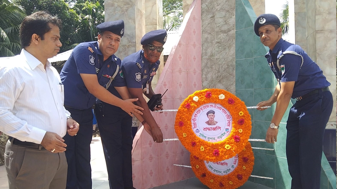 নানা আয়োজনে বীরশ্রেষ্ঠ ল্যান্স নায়েক নূর মোহাম্মদ শেখের শাহাদাতবার্ষিকী পালন করা হয়েছে। ছবি : কালবেলা