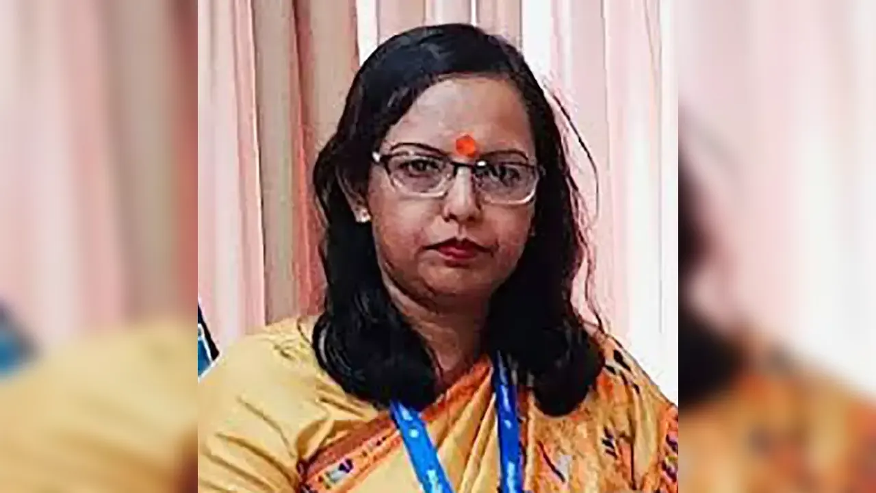 ওএসডি হলেন অতিরিক্ত সচিব সায়লা ফারজানা । ছবি : সংগৃহীত