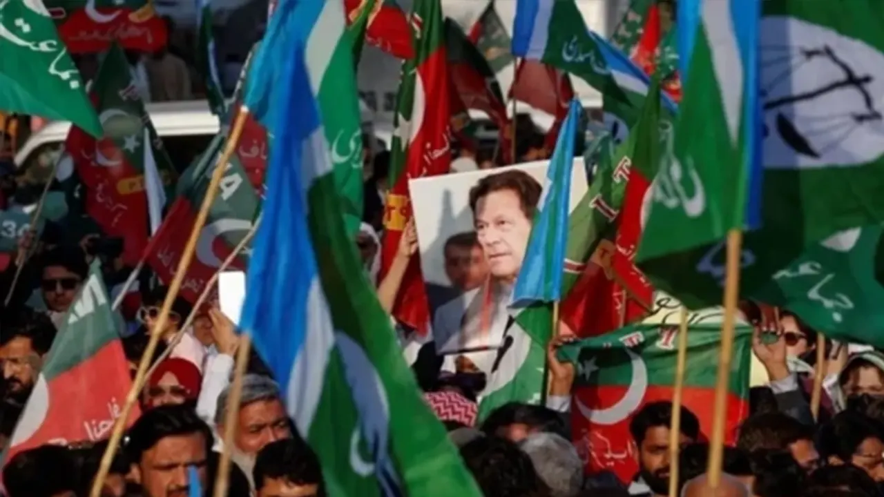 পিটিআইয়ের বিক্ষোভ। পুরোনো ছবি
