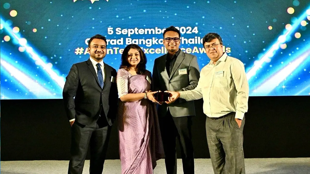এশিয়ান টেকনোলজি অ্যাওয়ার্ড পেল গ্রামীণফোন। ছবি : কালবেলা