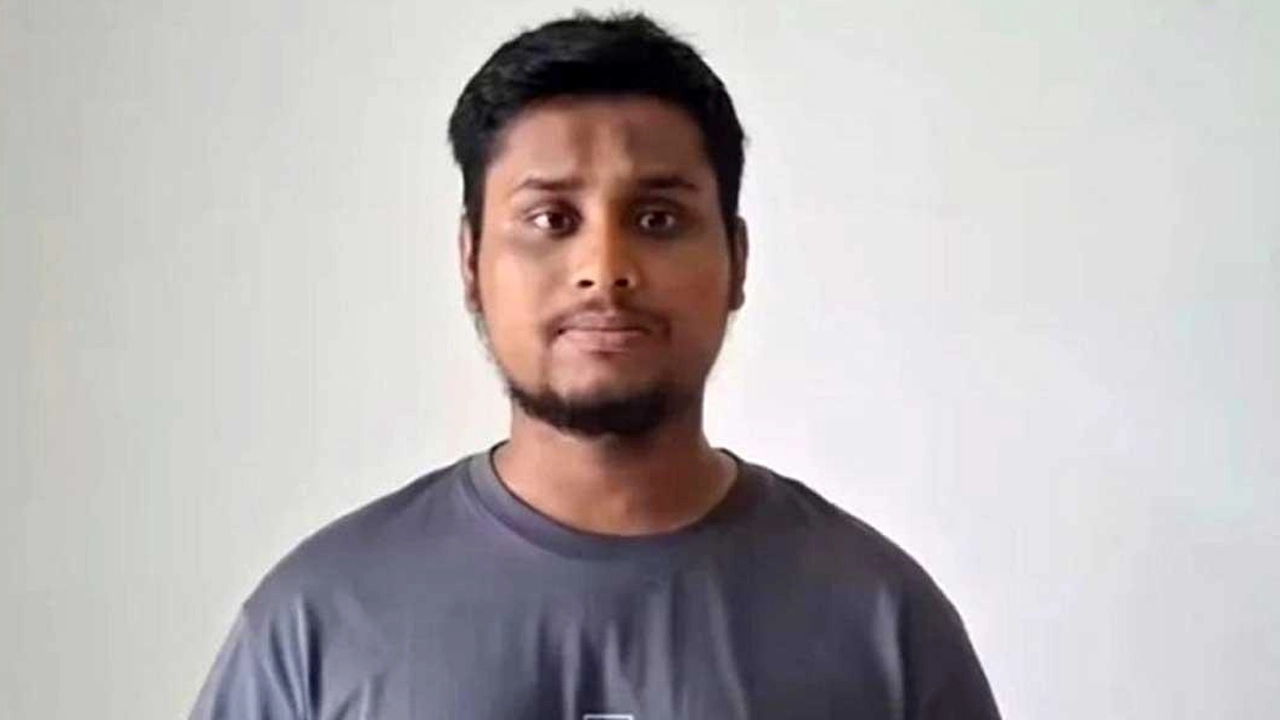 ছাত্র আন্দোলনের কেন্দ্রীয় সমন্বয়ক হাসনাত আব্দুল্লাহ। ছবি : সংগৃহীত