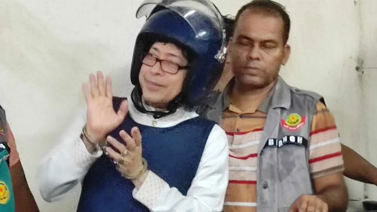 সাবেক জনপ্রশাসন মন্ত্রী ফরহাদ হোসেন। ছবি : সংগৃহীত