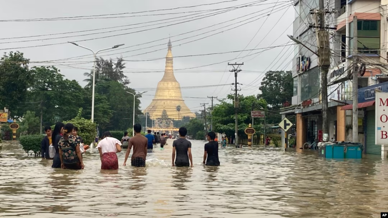 ঘূর্ণিঝড় ইয়াগির প্রভাবে সৃষ্ট বন্যায় মিয়ানমারে অন্তত ৭৮ জনের প্রাণহানি ঘটেছে। ছবি : সংগৃহীত