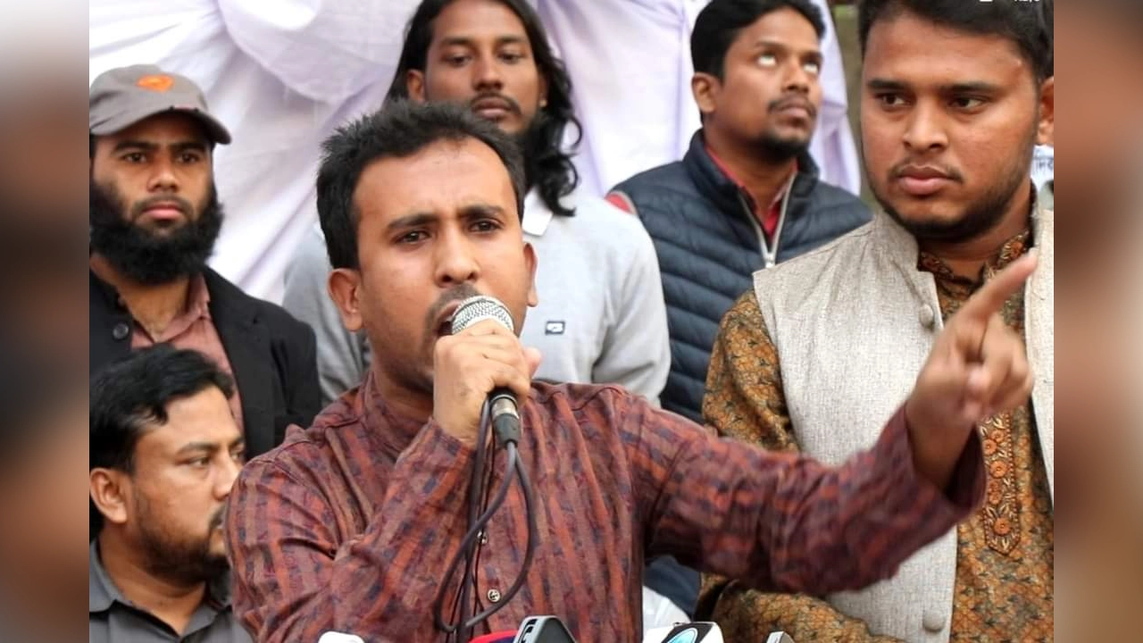 গণঅধিকার পরিষদের উচ্চতর পরিষদ সদস্য ও গণমাধ্যম সমন্বয়ক আবু হানিফ। ছবি : কালবেলা