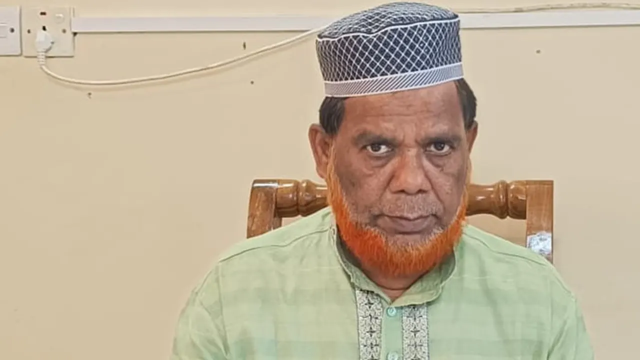 চট্টগ্রাম বিশ্ববিদ্যালয়ের (চবি) নিরাপত্তা দপ্তর প্রধান গোলাম কিবরিয়া। ছবি : কালবেলা