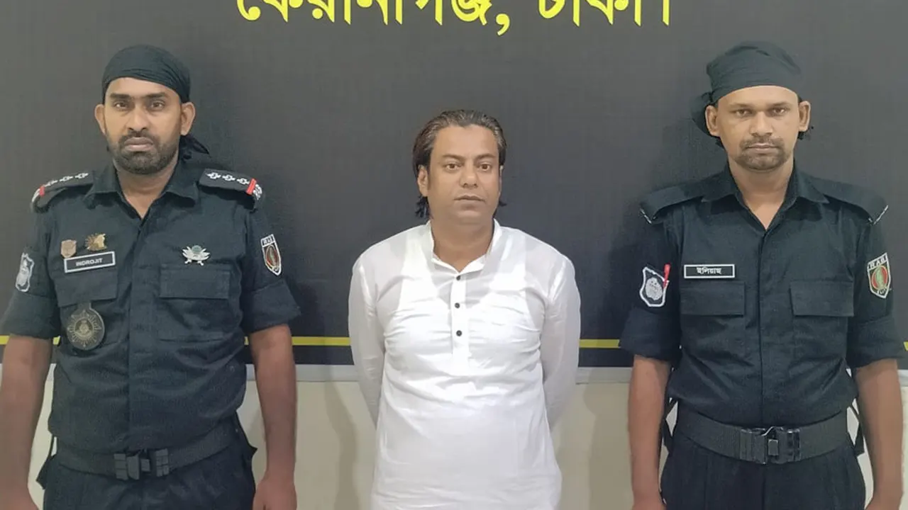রাজবাড়ীর সাবেক মেয়র আলম‌গীর শেখ তিতু। ছবি : কালবেলা