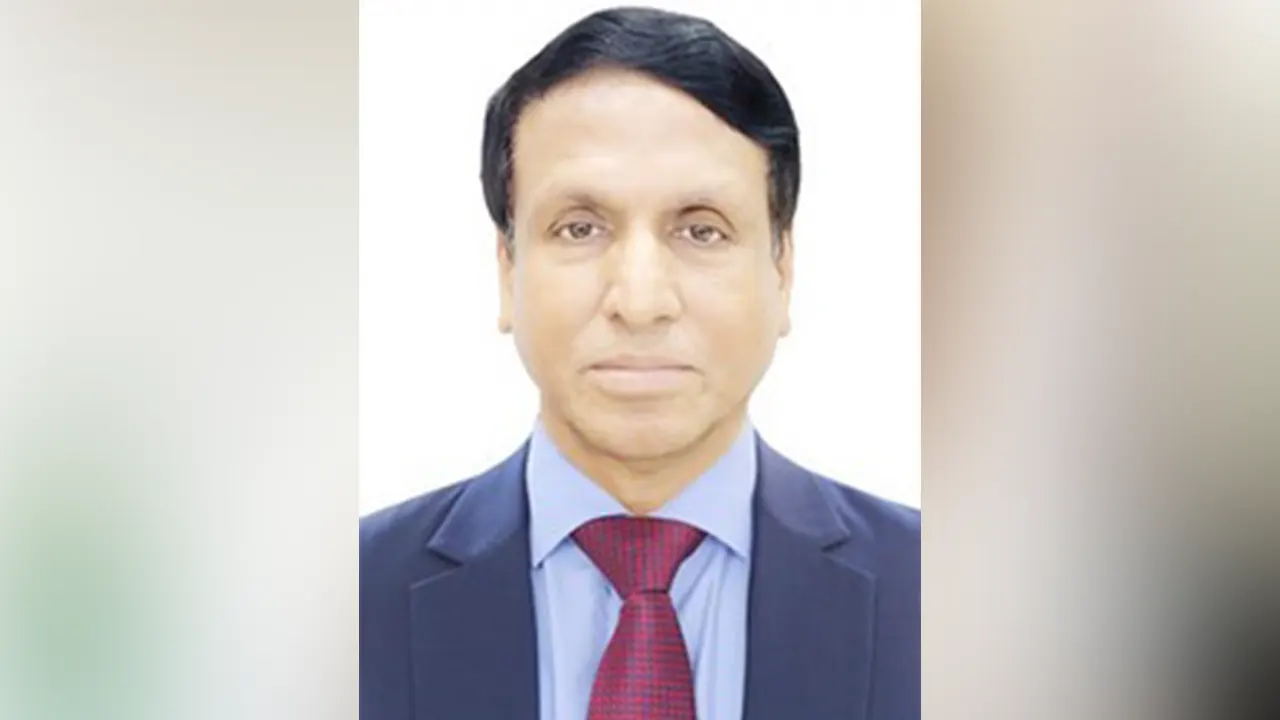 কুসিকের প্রধান নির্বাহী অবরুদ্ধ, কক্ষে তালা দিয়ে বিক্ষোভ