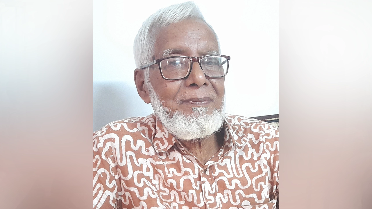 সিরাজগঞ্জ সরকারি কলেজের রাষ্ট্রবিজ্ঞান বিভাগের অবসরপ্রাপ্ত অধ্যাপক আবদুল হামিদ। ছবি : কালবেলা