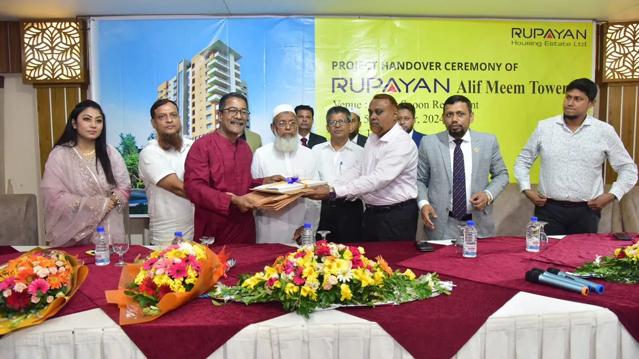 রূপায়ণ আলিফ মিম টাওয়ার প্রকল্প গ্রাহকদের কাছে হস্তান্তর করা হয়। ছবি : কালবেলা