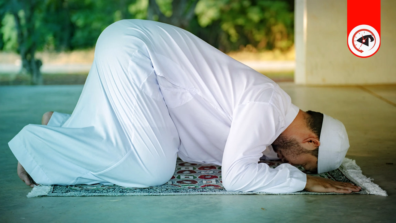 সিজদায় যে দোয়াগুলো পড়বেন