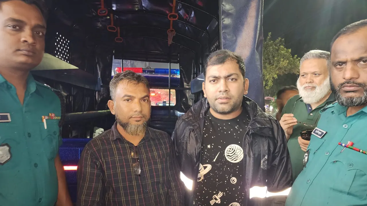 গ্রেপ্তার আসামি মোহাম্মদ পারভেজ। ছবি : কালবেলা