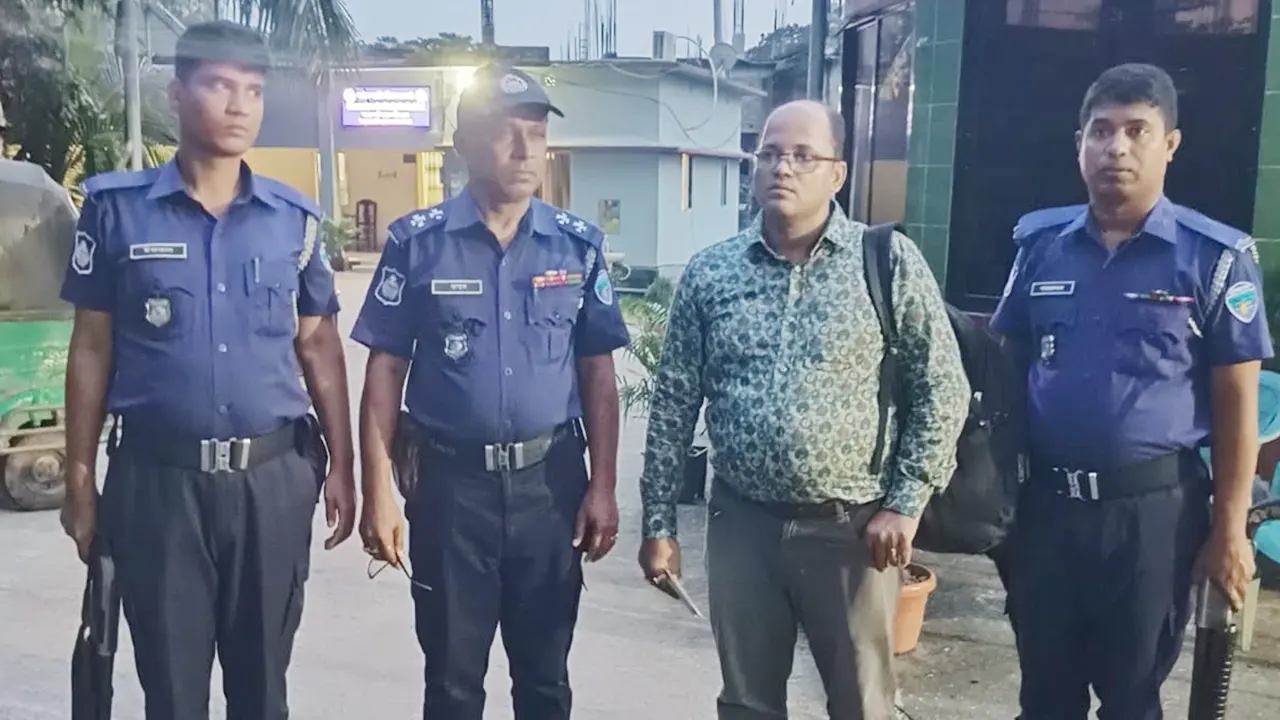 বেনাপোল স্থল বন্দরে দুই দিন আমদানি-রপ্তানি বন্ধ