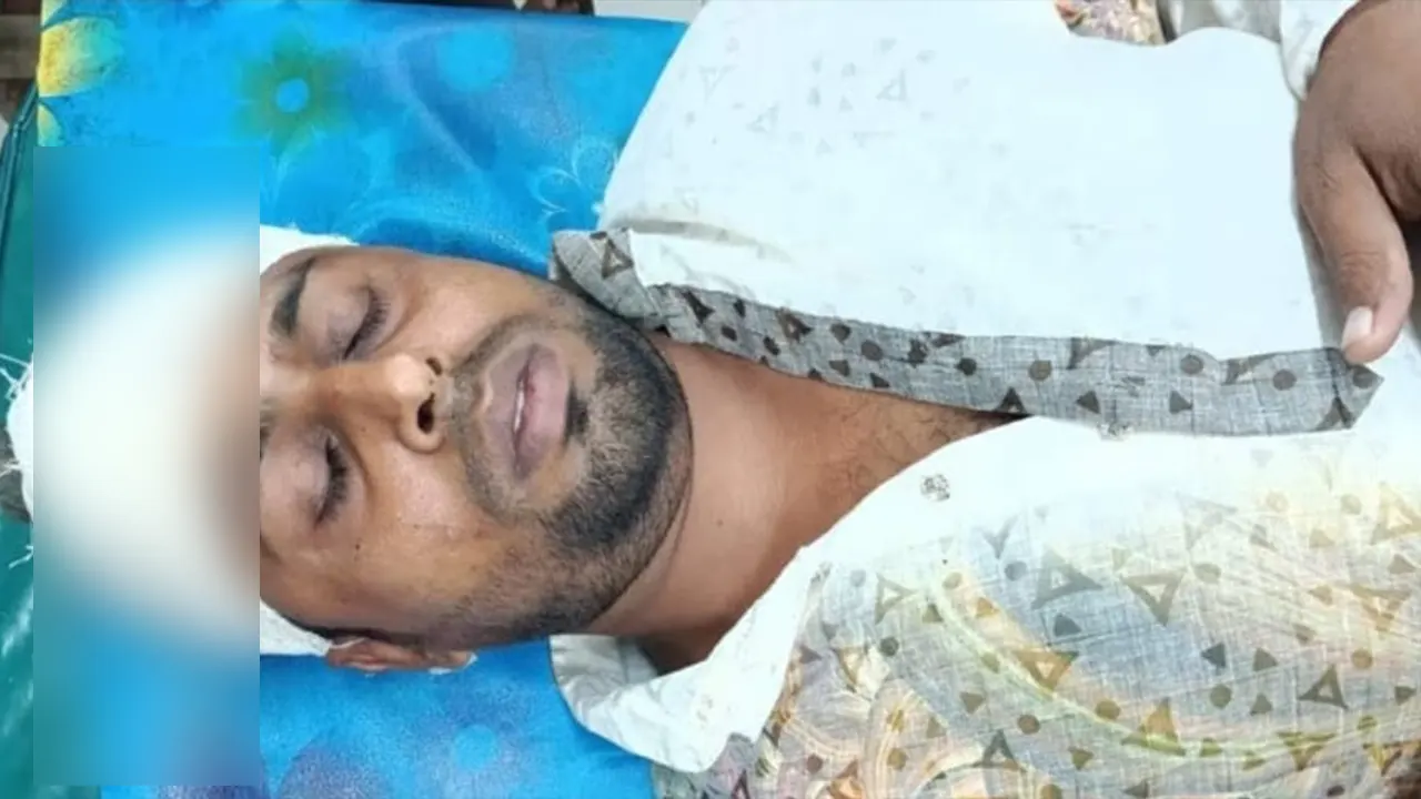 আহত বিএনপি নেতা। ছবি : সংগৃহীত