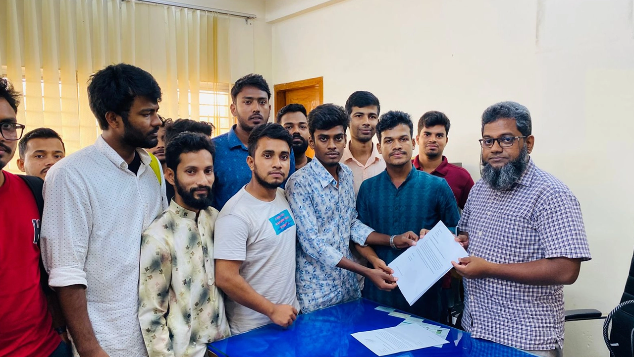 খুলনা বিশ্ববিদ্যালয় সংস্কারে ৩৭ দাবি