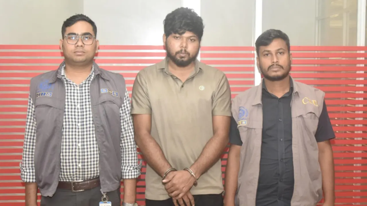হ্যাকার মো. ফজলে হাসান অনিক। ছবি : কালবেলা