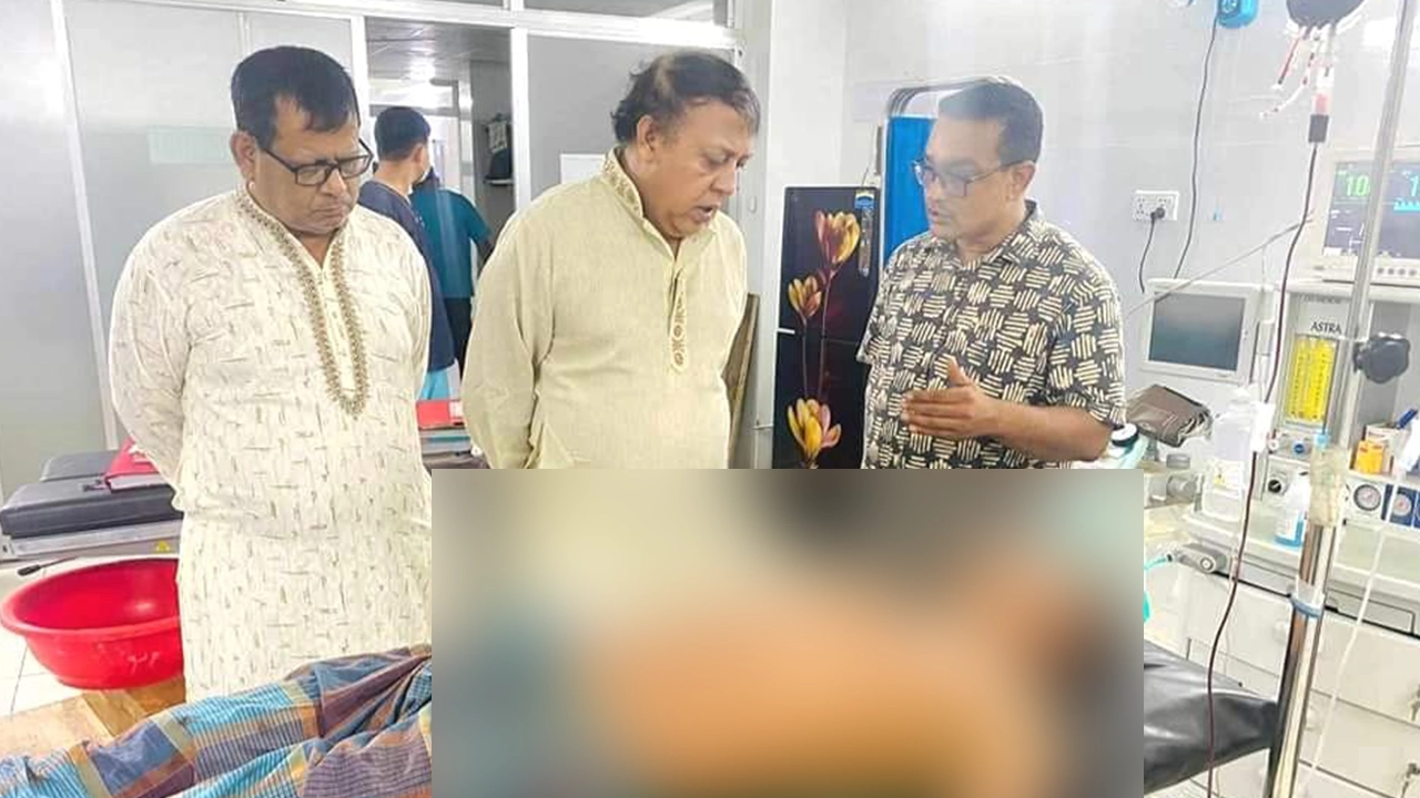হাসপাতালে চিকিৎসারত বিএনপি নেতা। ছবি : কালবেলা