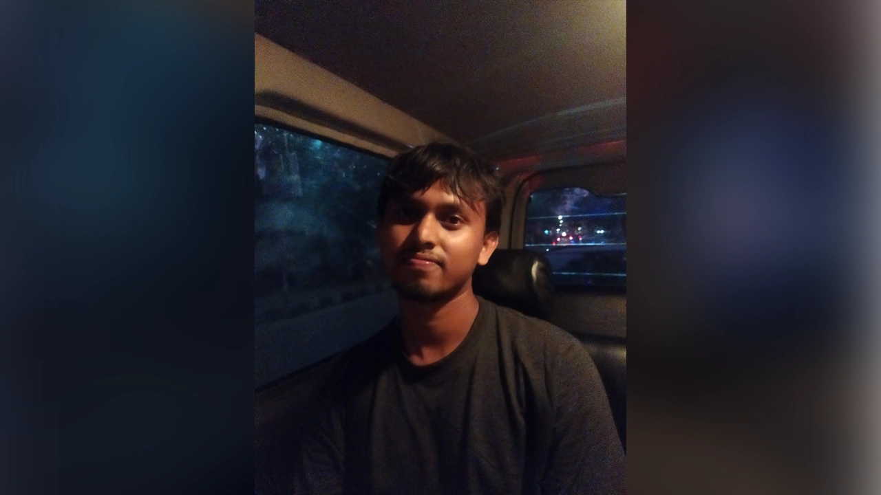 ঢাকা ট্রিবিউনের আলোকচিত্রী মেহেদী হাসান সাগর । ছবি : কালবেলা