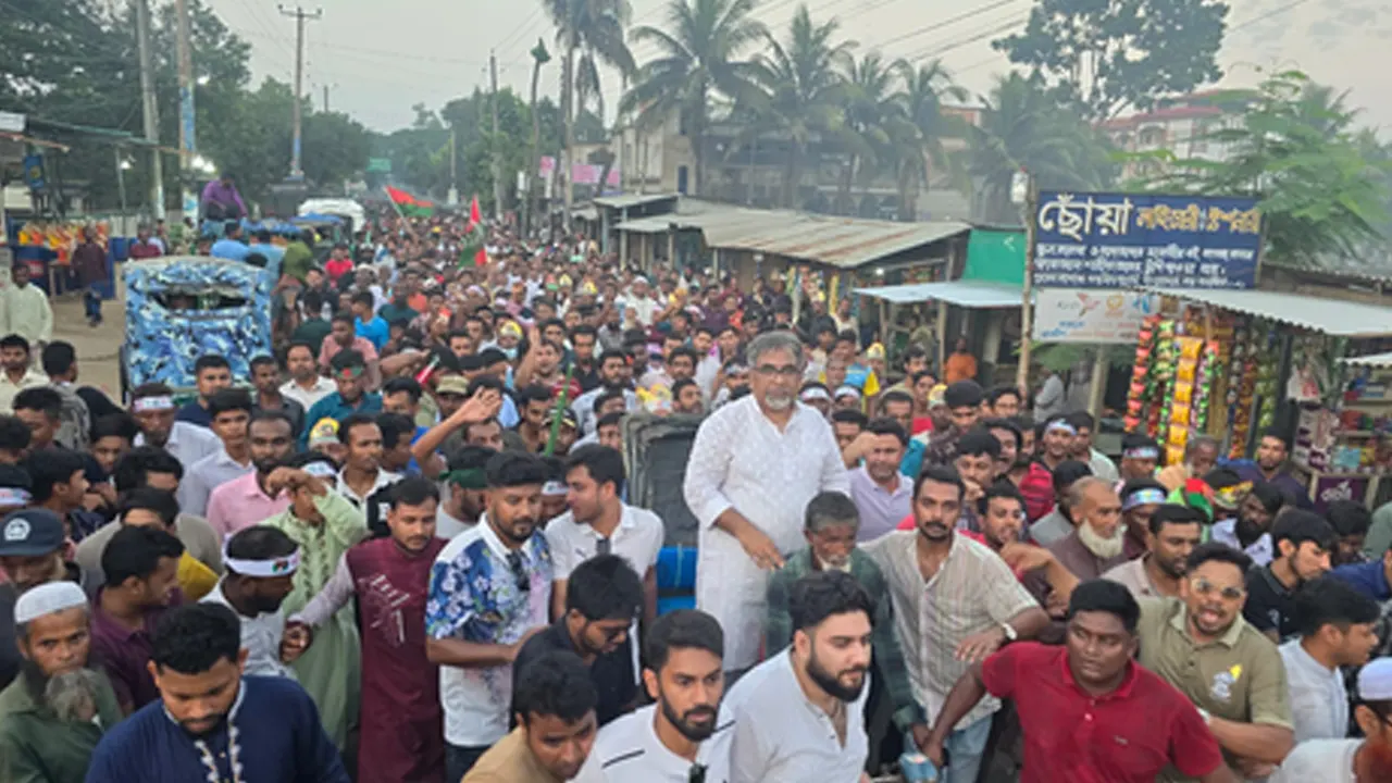 ময়মনসিংহের হালুয়াঘাটে এমরান সালেহ প্রিন্সের প্রথম কারাবন্দি দিবস উপলক্ষে গণমিছিলপূর্ব গণজমায়েত। ছবি : কালবেলা