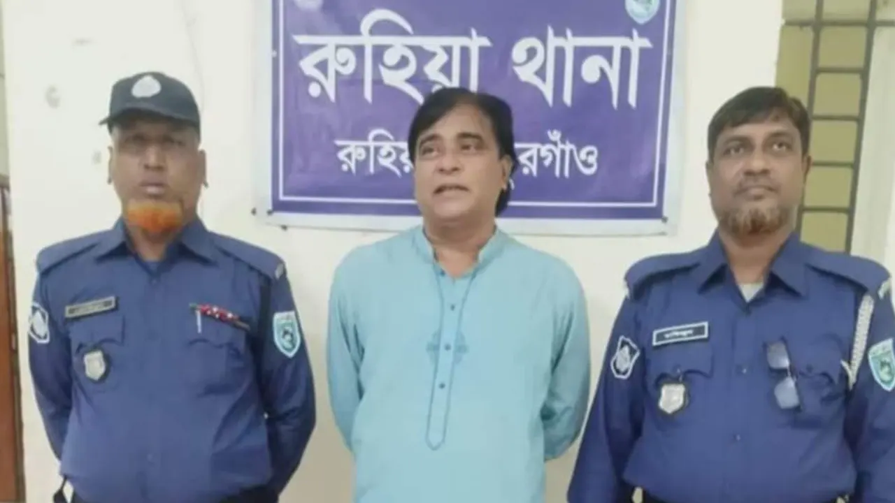 গ্রেপ্তারকৃত আ.লীগ নেতা রোমান বাদশা। ছবি : কালবেলা
