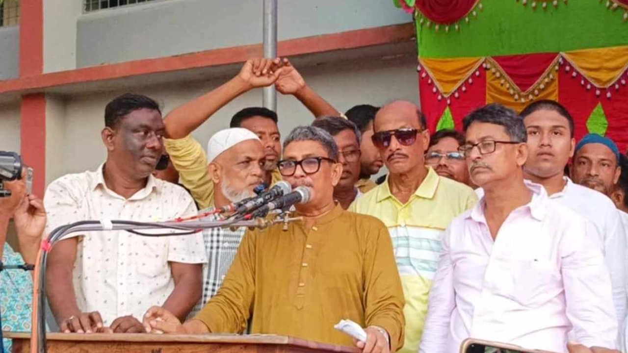 বক্তব্য দিচ্ছেন সৈয়দ জয়নুল আবেদীন মেসবাহ। ছবি : কালবেলা