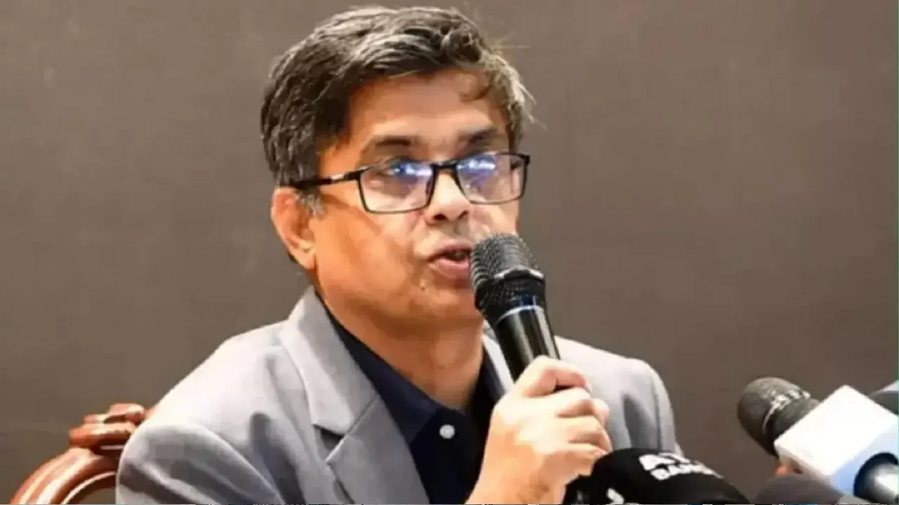 প্রধান উপদেষ্টার প্রেস সচিব শফিকুল আলম। ছবি : সংগৃহীত