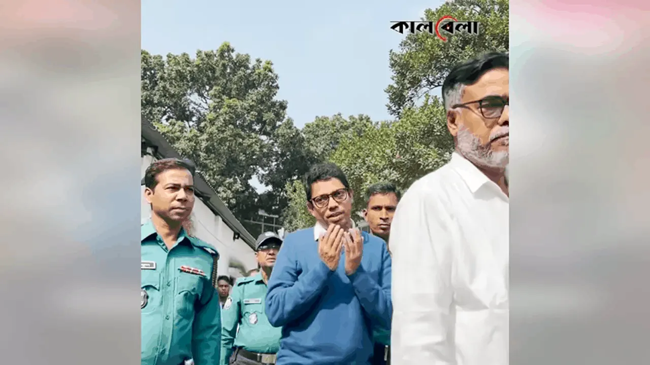হাতজোড় করে দোয়া চাচ্ছেন সাবেক ডাক, টেলিযোগাযোগ ও তথ্যপ্রযুক্তি প্রতিমন্ত্রী জুনাইদ আহমেদ পলক। ছবি : কালবেলা